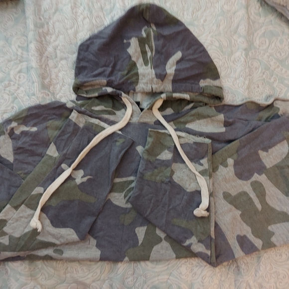 STITCH STARDOM Plus 3X Hoodie Camo - Picture 2 of 6
